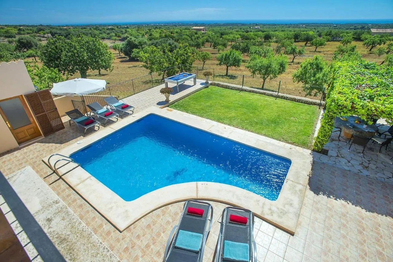Finca Garrovers De Shorta S'Horta ヴィラ